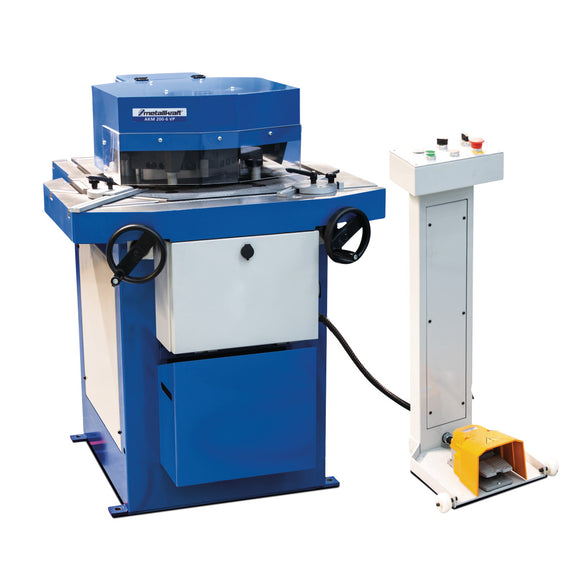 Notching machine with punching station AKM 200-6 VP