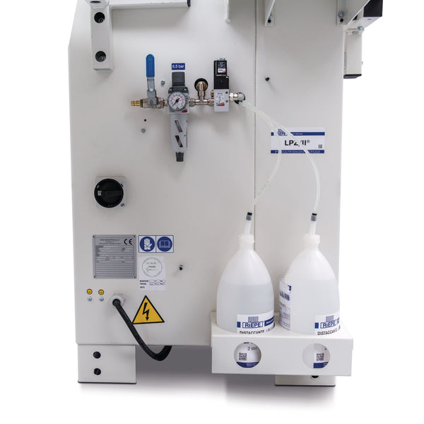 Release agent sprayer
