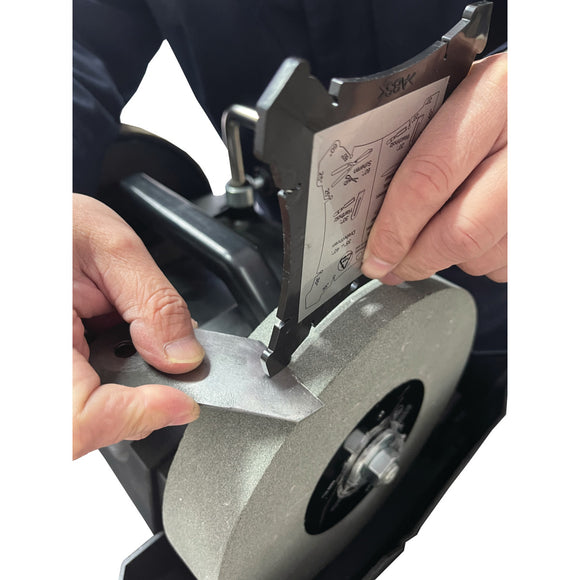 Angle gauge for grindstone