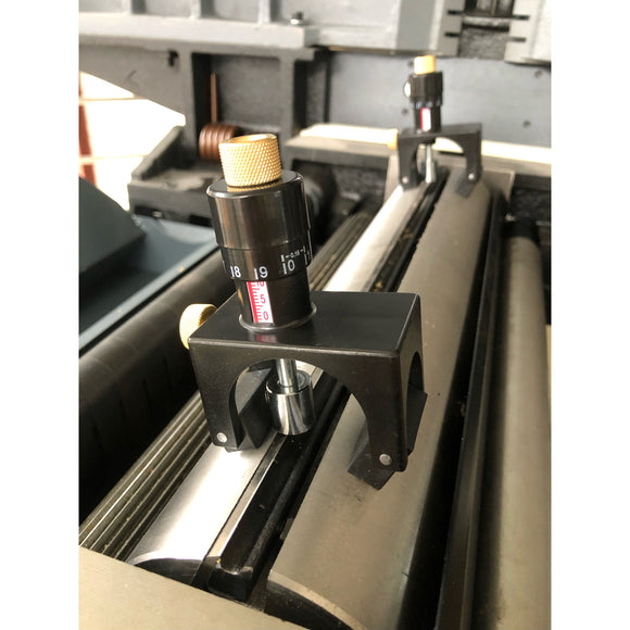 Magnetic planer blade setting gauge