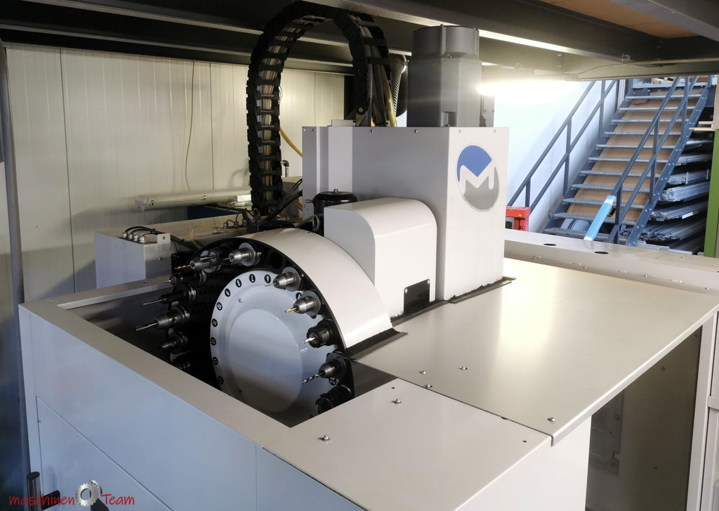 Milltronics VM16IL Machining Centre